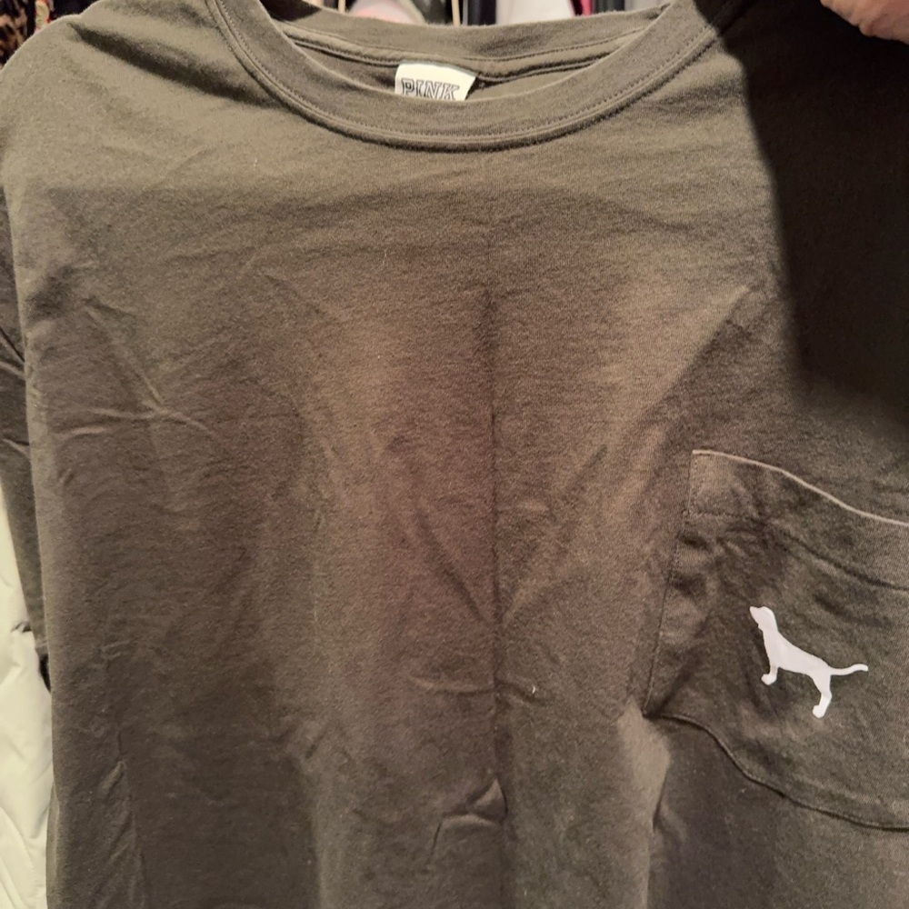 PINK Victoria's Secret Dog Logo Pocket T-Shirt for Men - Olive